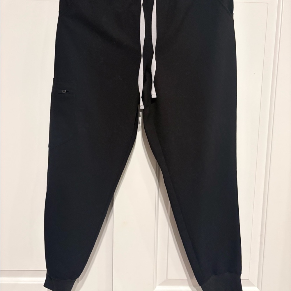 Figs Black Jogger Large Petite